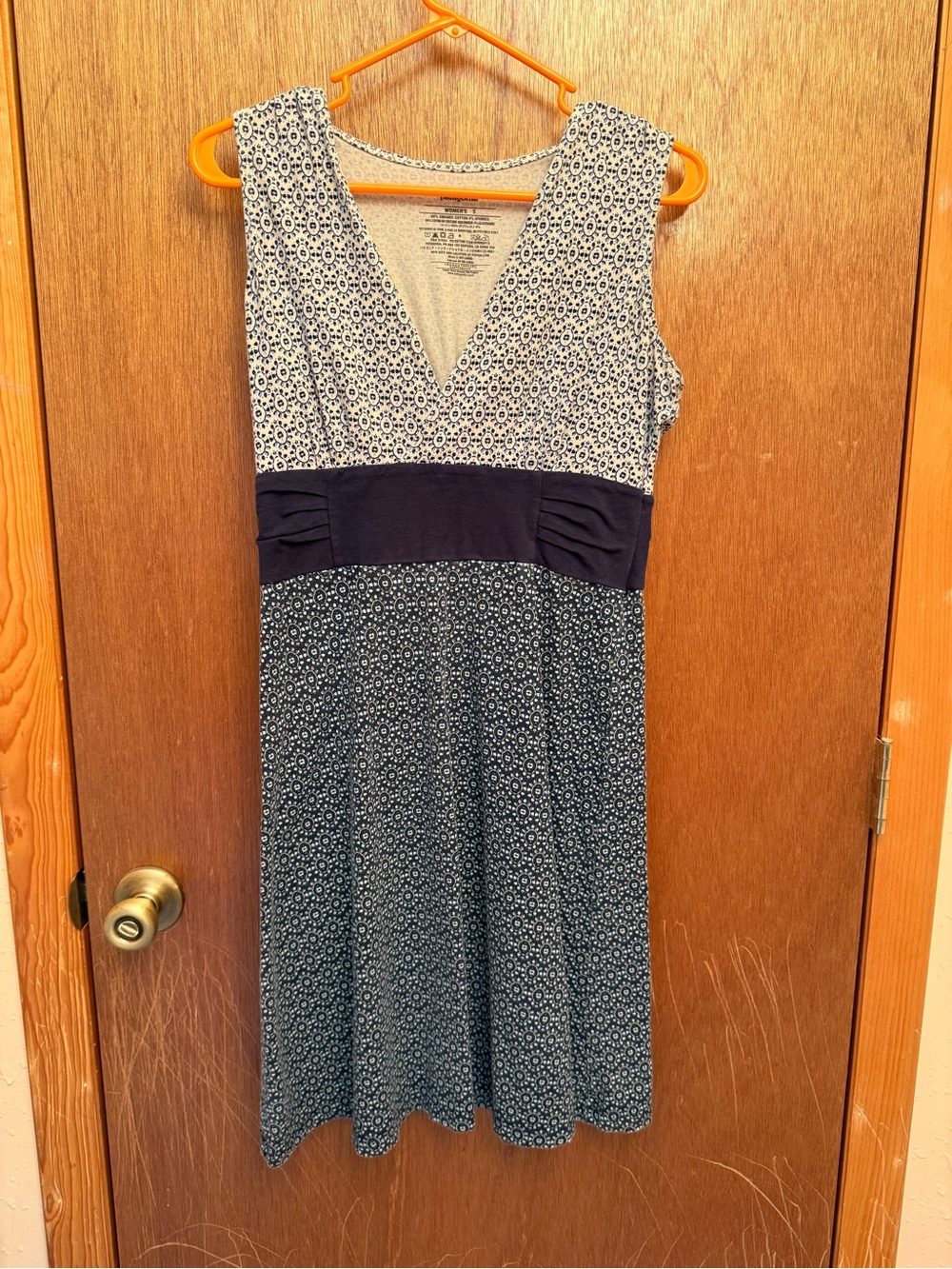 Patagonia Navy and White Printed V-Neck Midi Dress